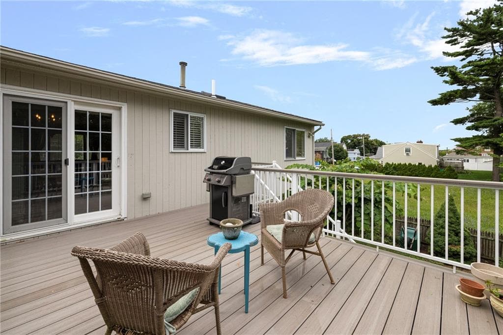 Single Family Residence at 64 Sawyer Avenue, Warwick, photo 25 of 45