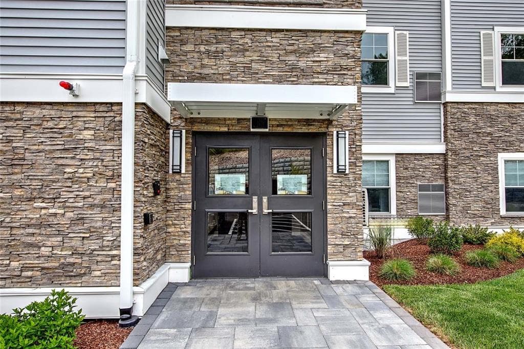 Condominium at 36 Old Louisquisset Pike UNIT 105, North Smithfield, photo 2 of 34