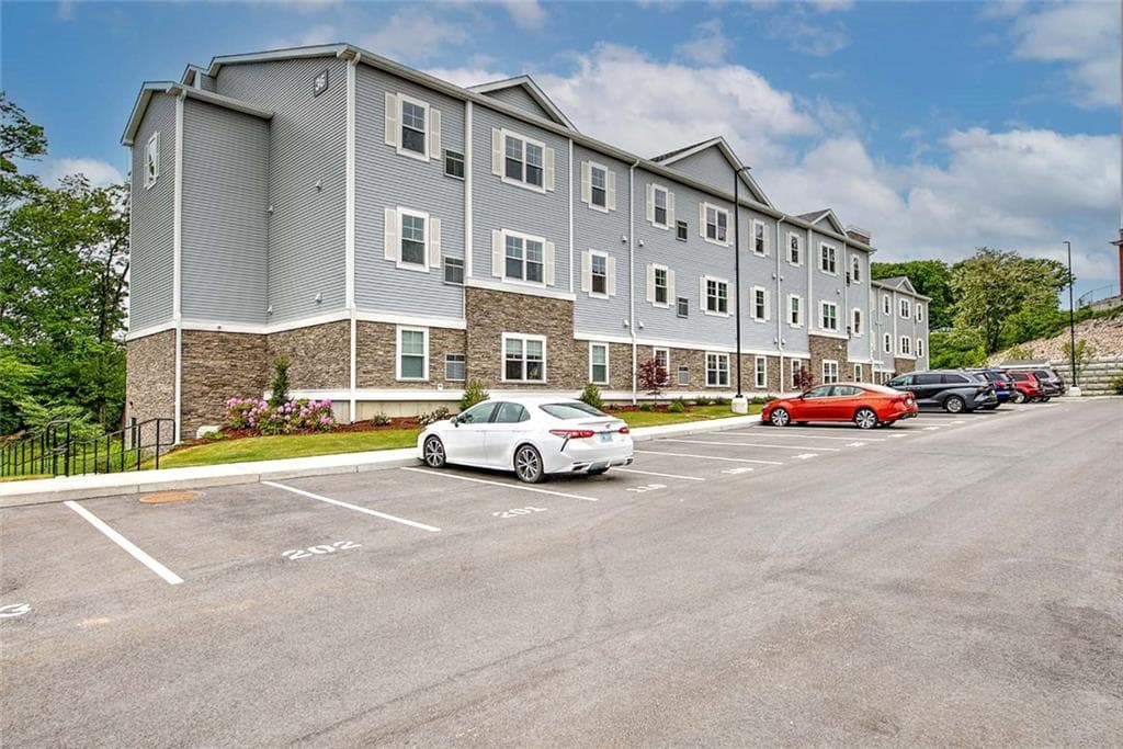 36 Old Louisquisset Pike UNIT 105