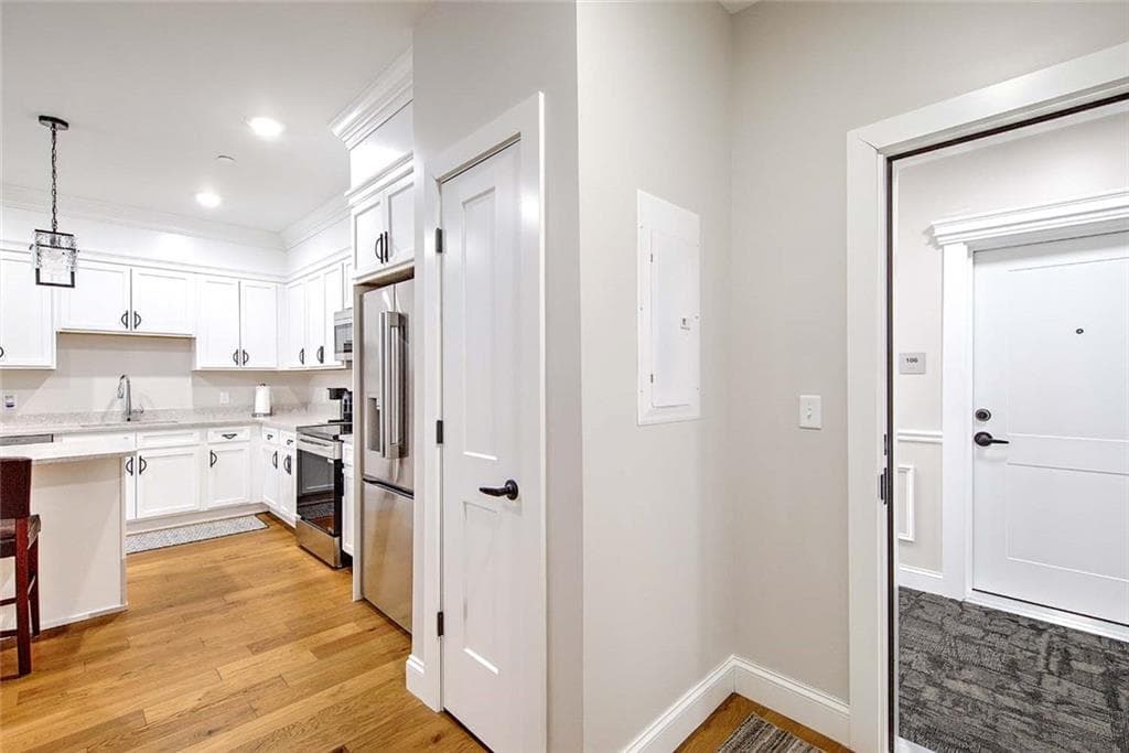 Condominium at 36 Old Louisquisset Pike UNIT 105, North Smithfield, photo 4 of 34