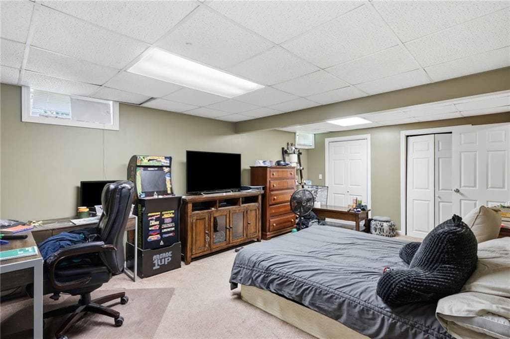 106 1/2 Bishop Hill Road photo 30