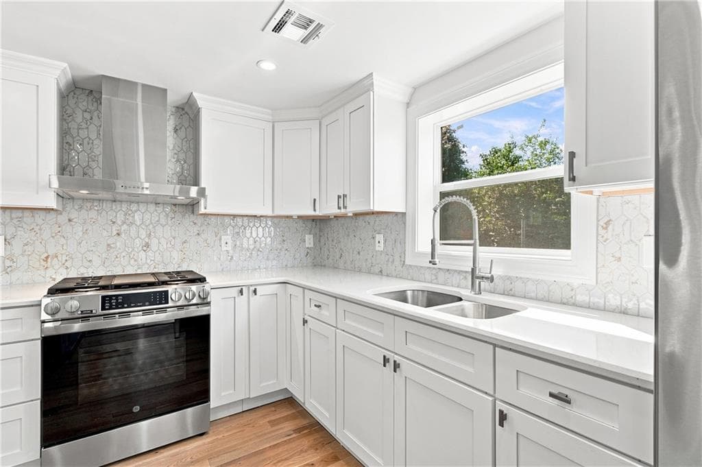 38 Winsor Street photo 27