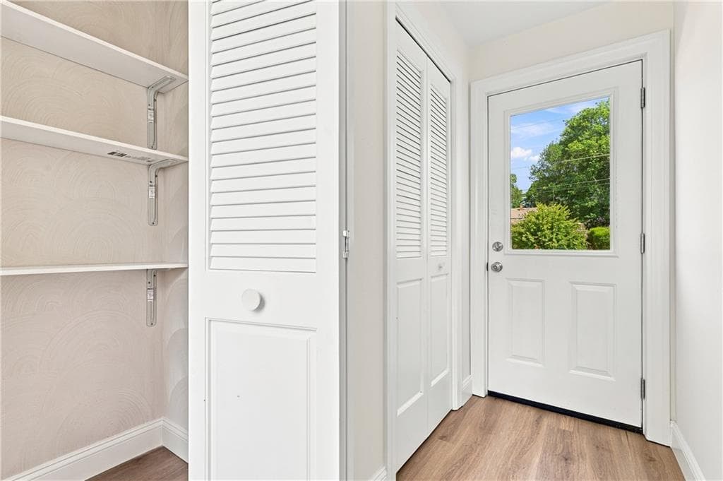38 Winsor Street photo 33