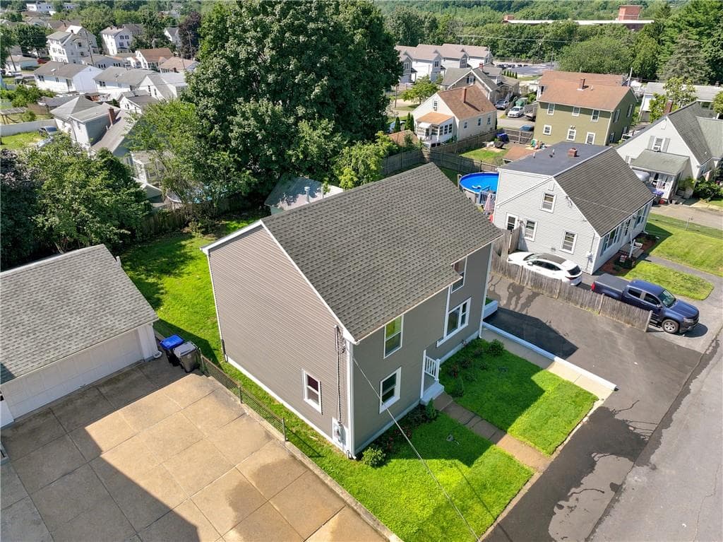 38 Winsor Street photo 41
