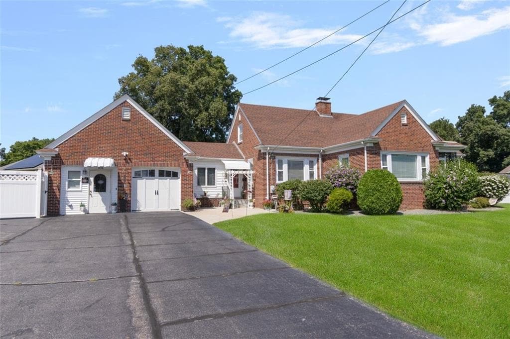 1770 Atwood Avenue