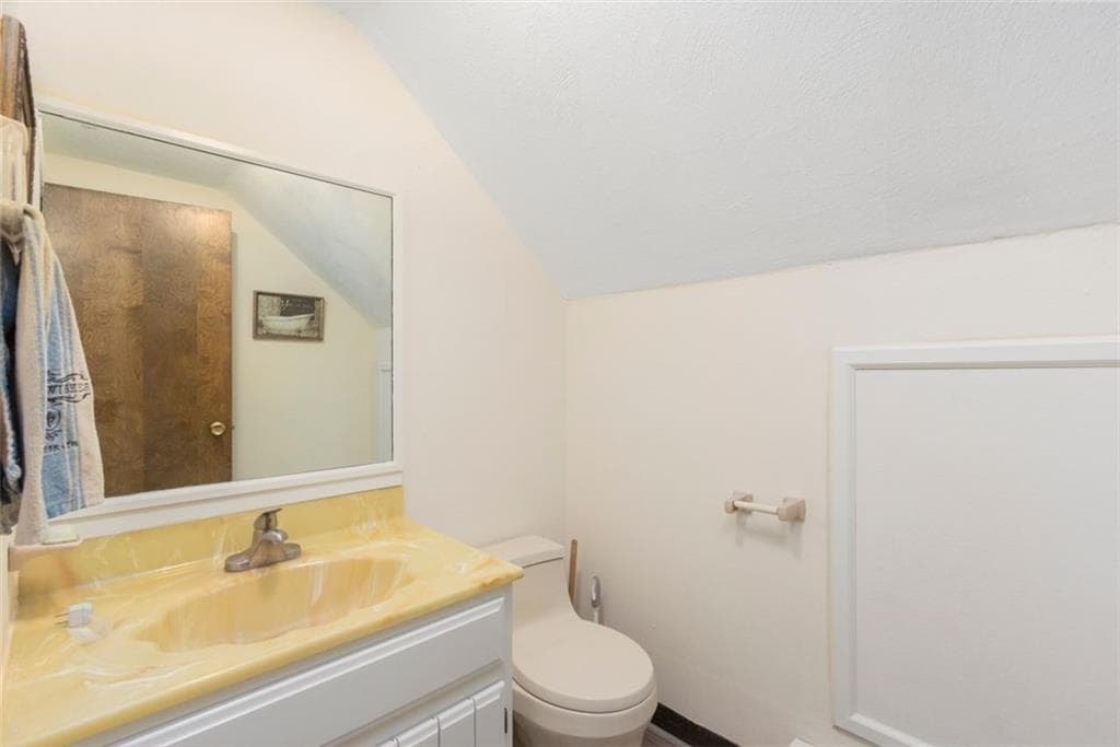 1770 Atwood Avenue photo 34