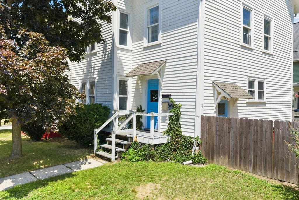 Multi Family at 128 Arnold Street, Lincoln, photo 29 of 46