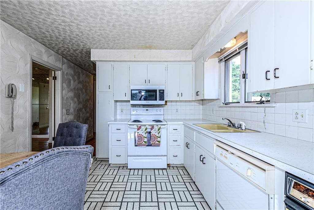 45 North Avenue photo 14