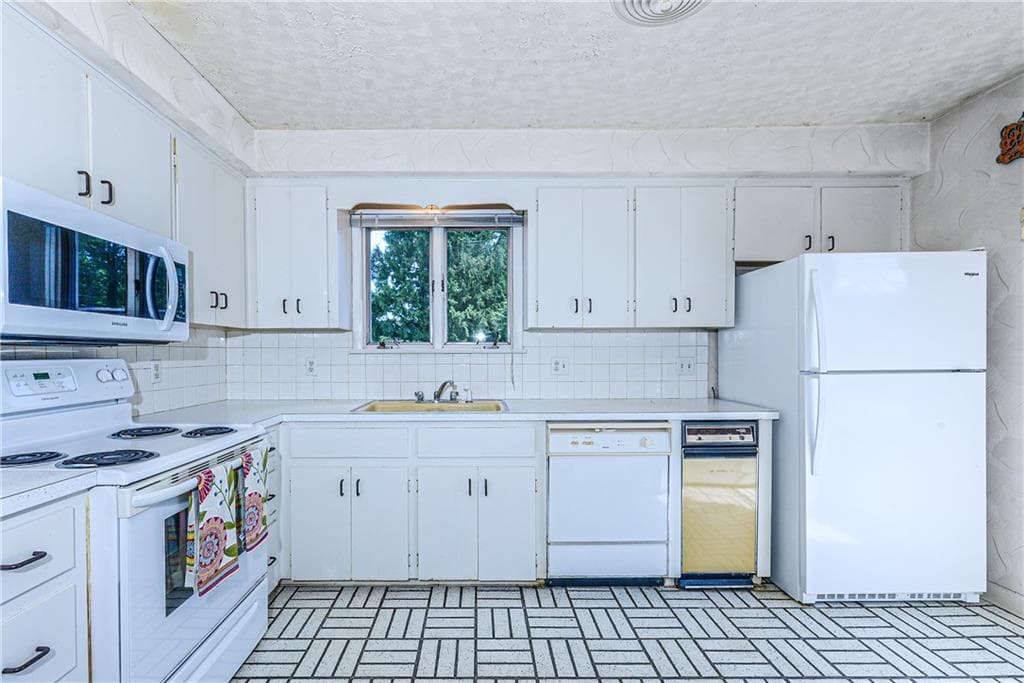 45 North Avenue photo 15