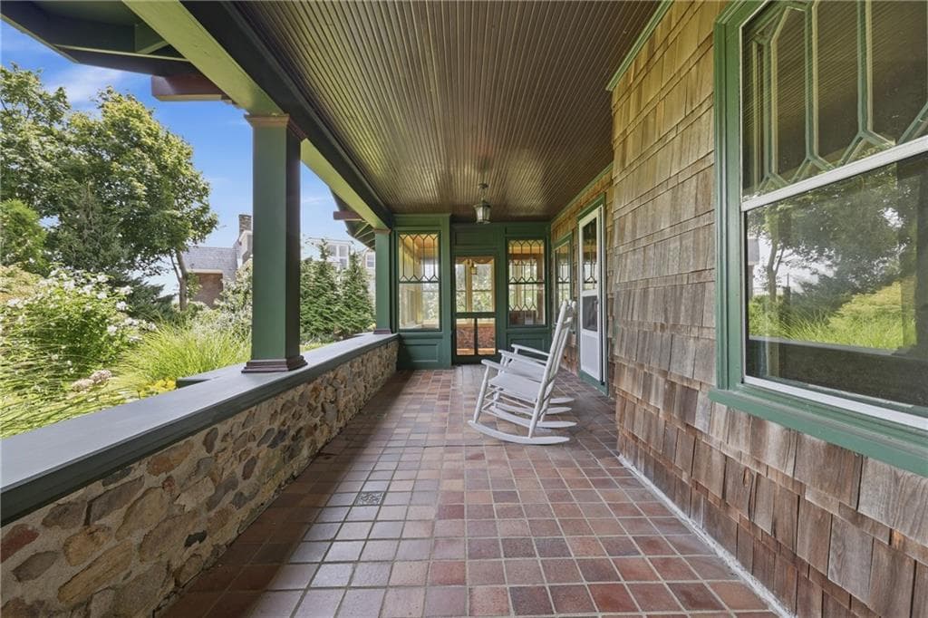 14 Wood Avenue photo 17