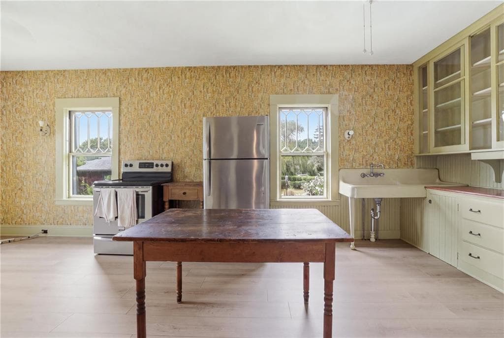 14 Wood Avenue photo 47