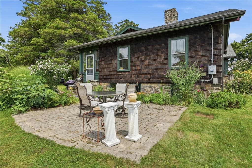 14 Wood Avenue photo 4