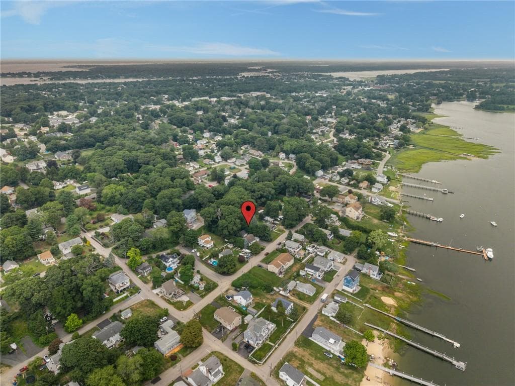 11 Pawtucket Avenue photo 4