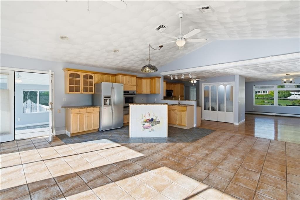 285 Angell Road photo 20