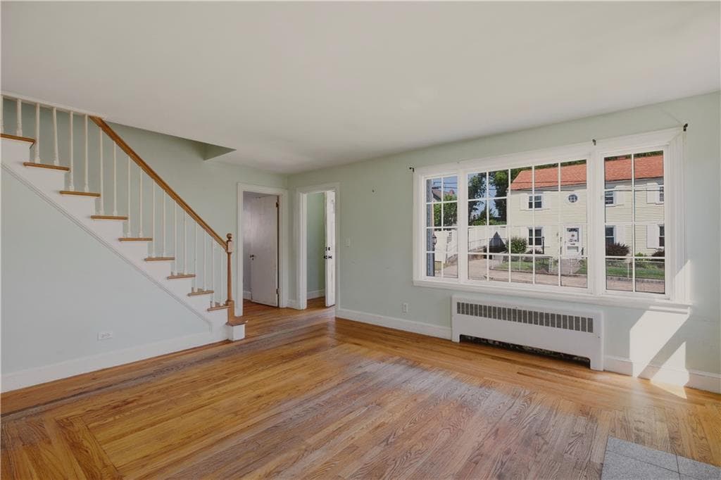 Single Family Residence at 26 West Lawn Avenue, Pawtucket, photo 6 of 26