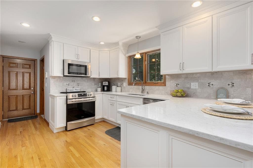 86 Wickham Road photo 13