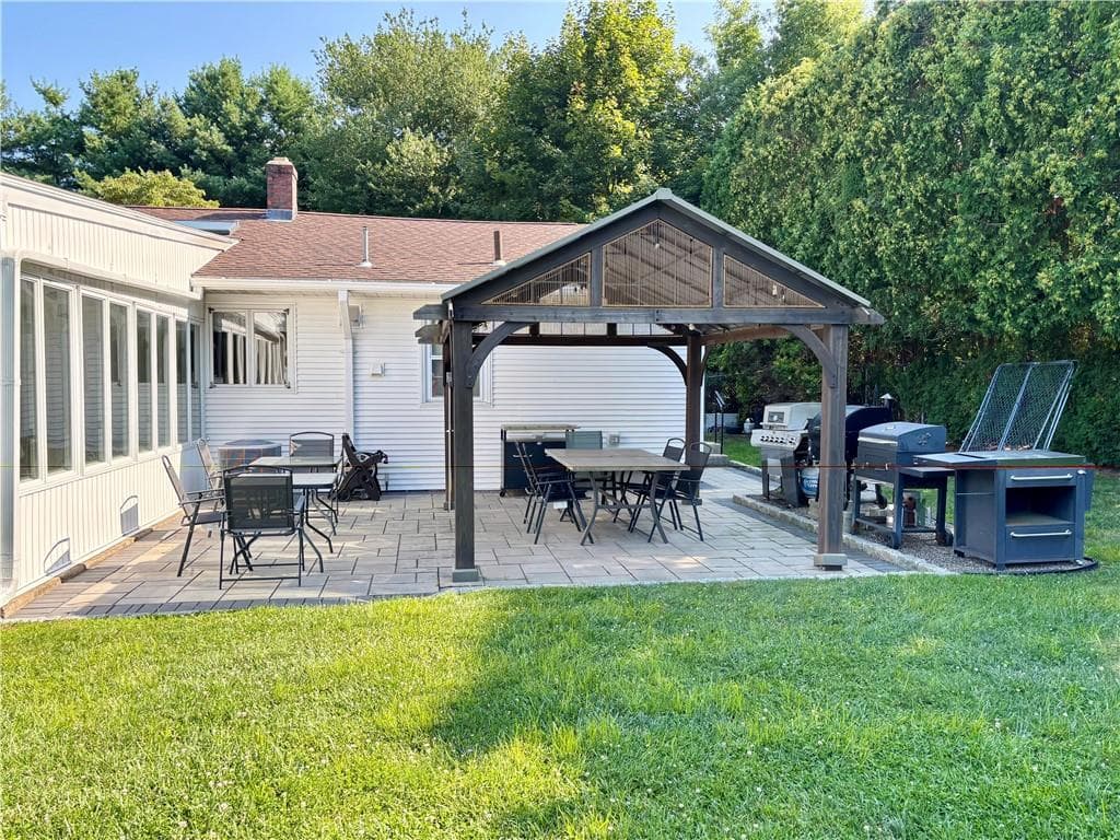 55 Nightingale Avenue photo 8