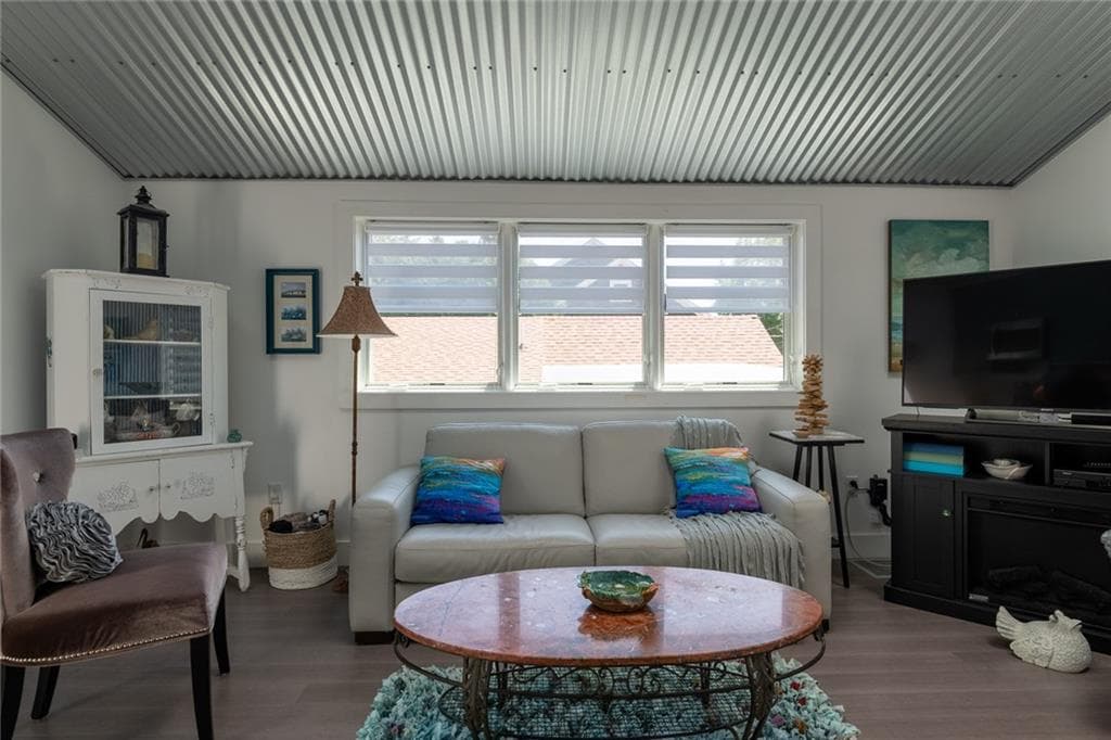 14 Mitchell Avenue photo 4