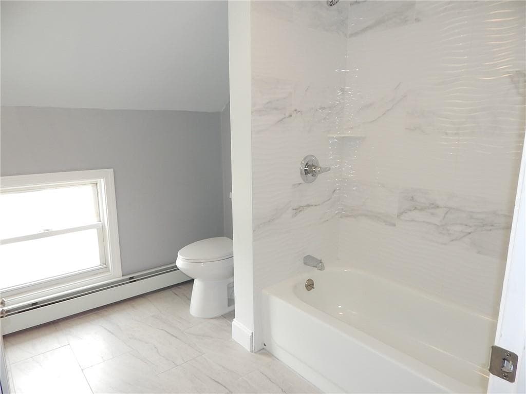 52 Hillwood Street photo 24