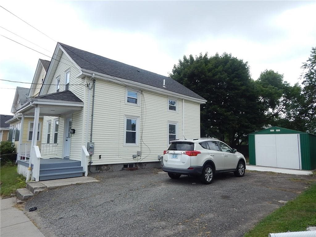 52 Hillwood Street photo 4