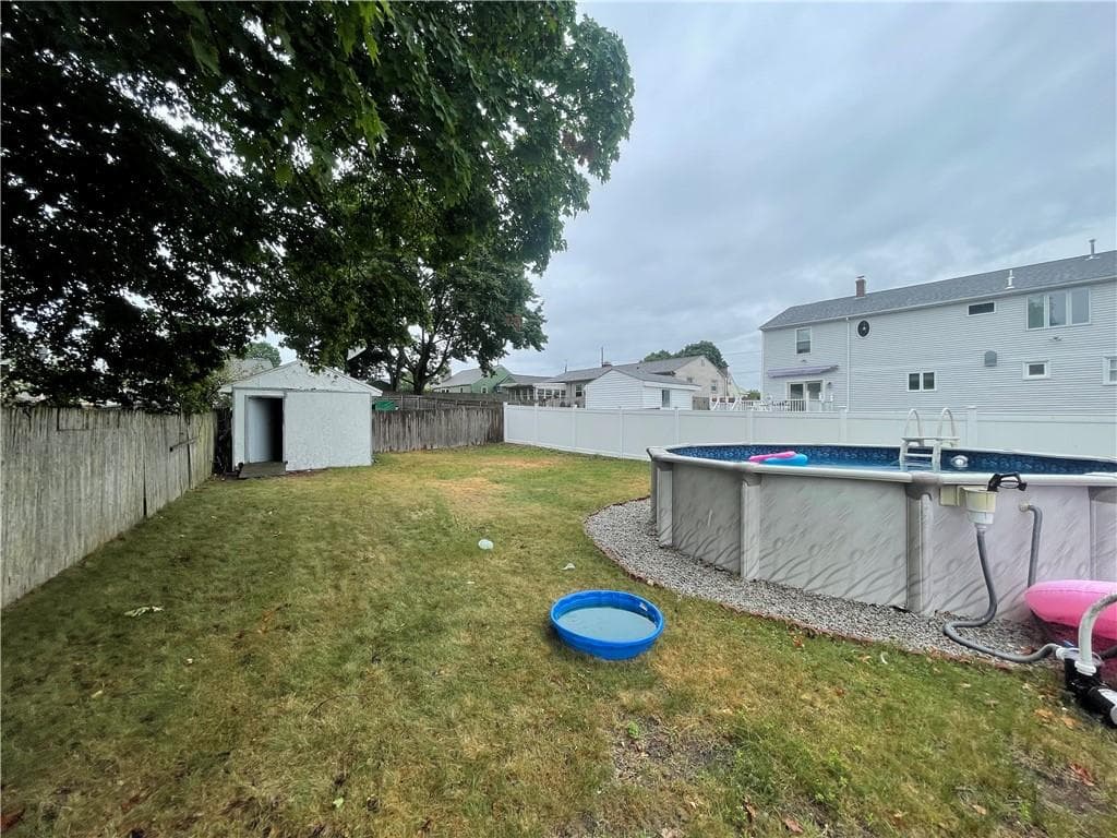 Single Family Residence at 210 Pinecrest Drive, Pawtucket, photo 26 of 29