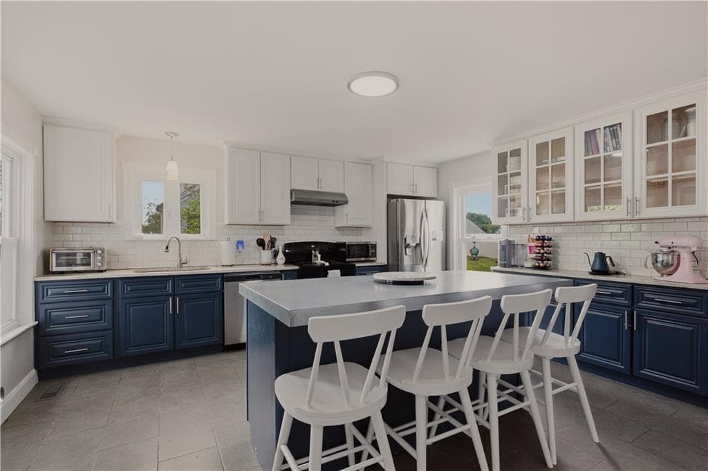 226 Turnpike Avenue