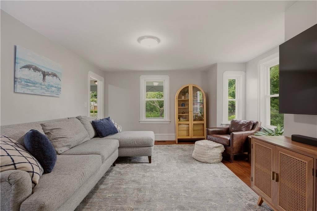 226 Turnpike Avenue photo 11