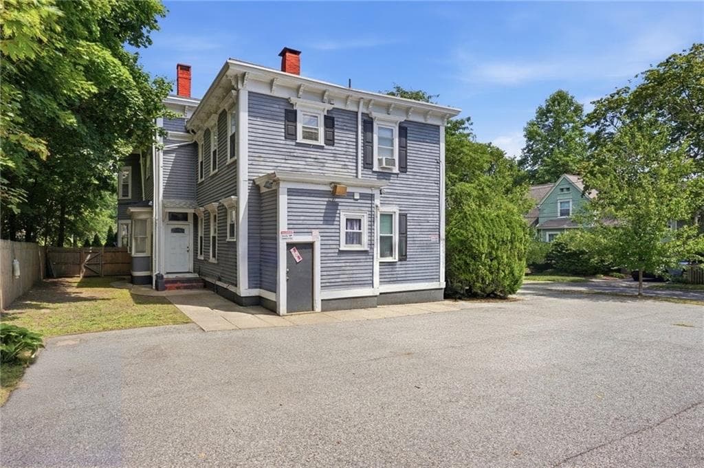 45 Forest Street photo 5