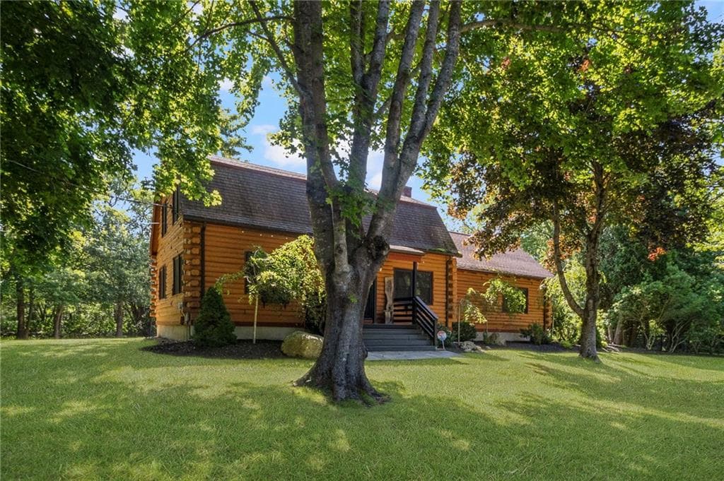 572 Green Hill Beach Road photo 3