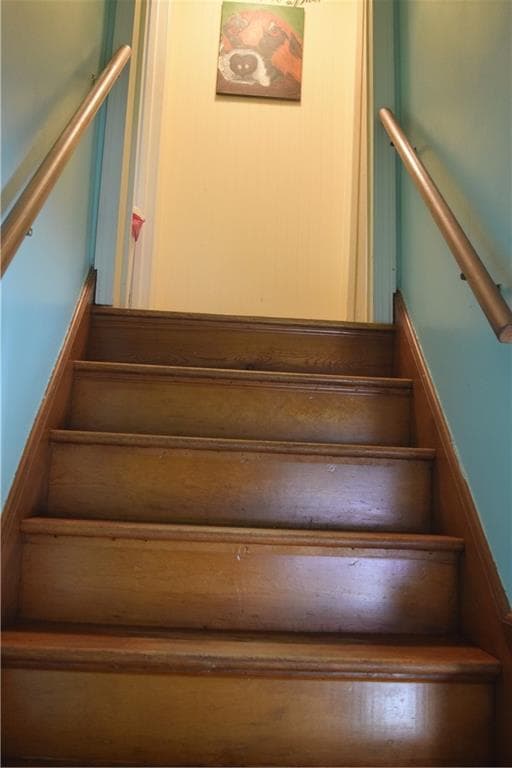 Single Family Residence at 80 Martin Street, Pawtucket, photo 27 of 33