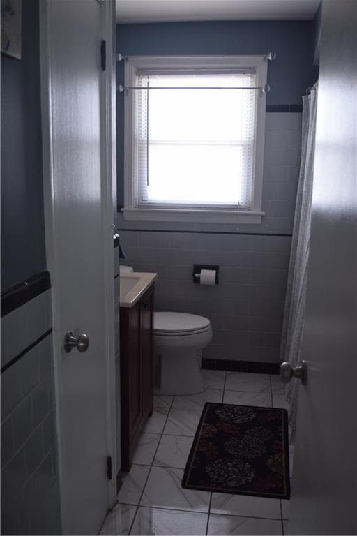Single Family Residence at 80 Martin Street, Pawtucket, photo 17 of 33