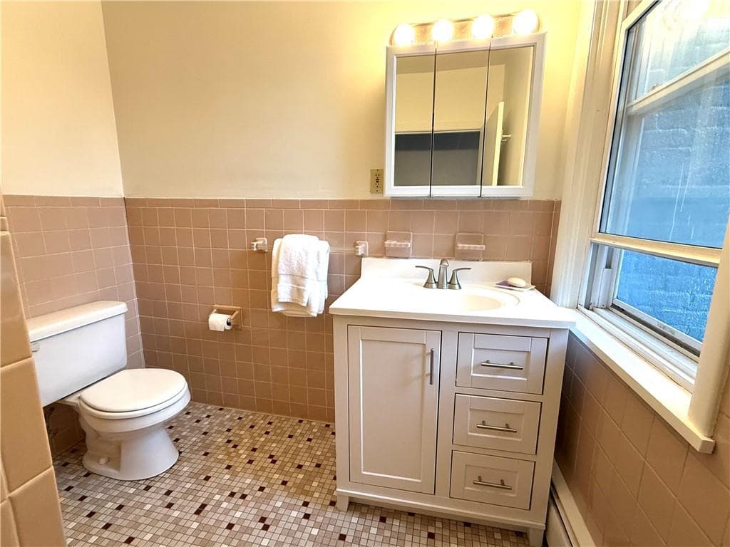543 Lloyd Avenue UNIT 5 photo 22