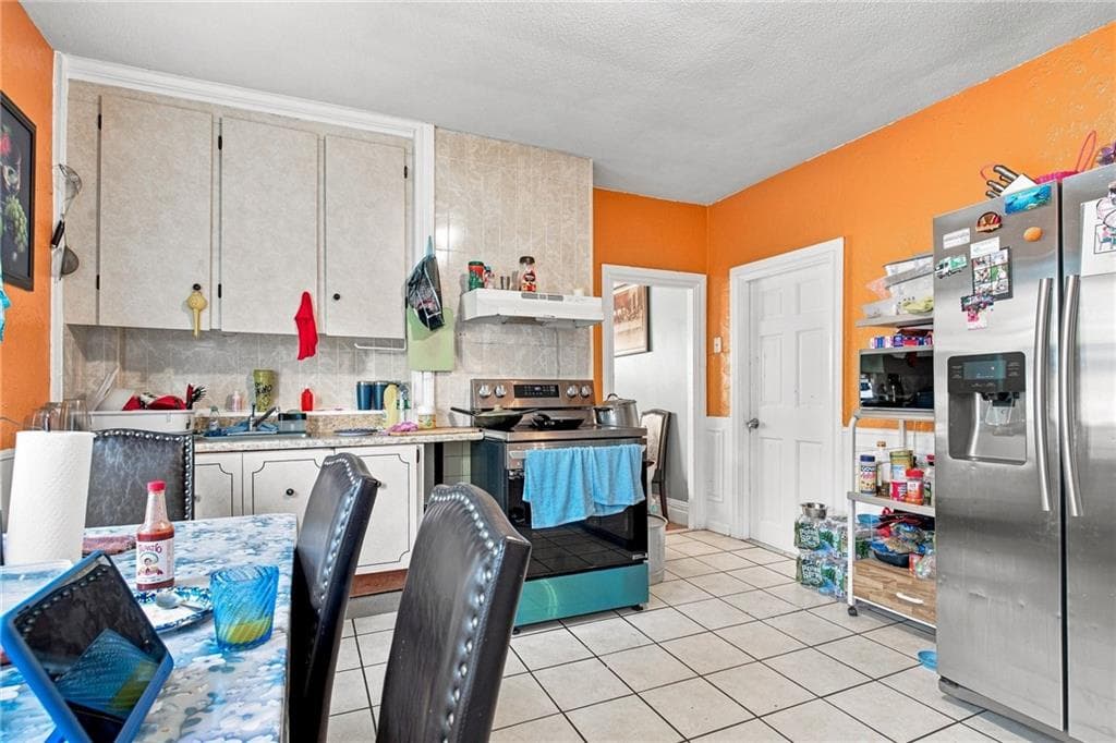 101 River Avenue photo 2