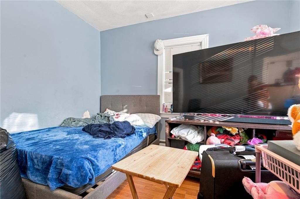 101 River Avenue photo 10