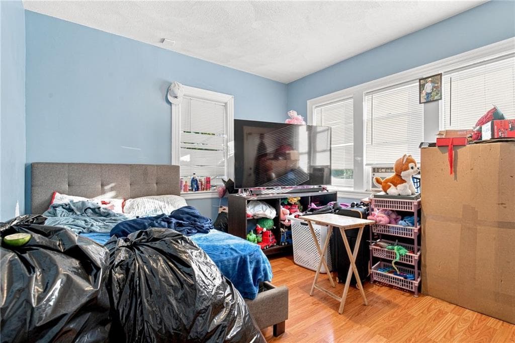 101 River Avenue photo 8