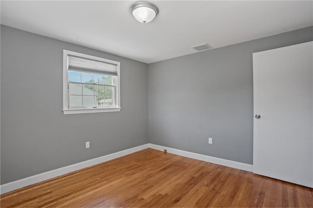 74 Ticonderoga Drive photo 23