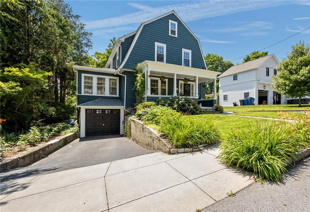 Single Family Residence at 56 Somerset Street, East Greenwich, photo 2 of 50
