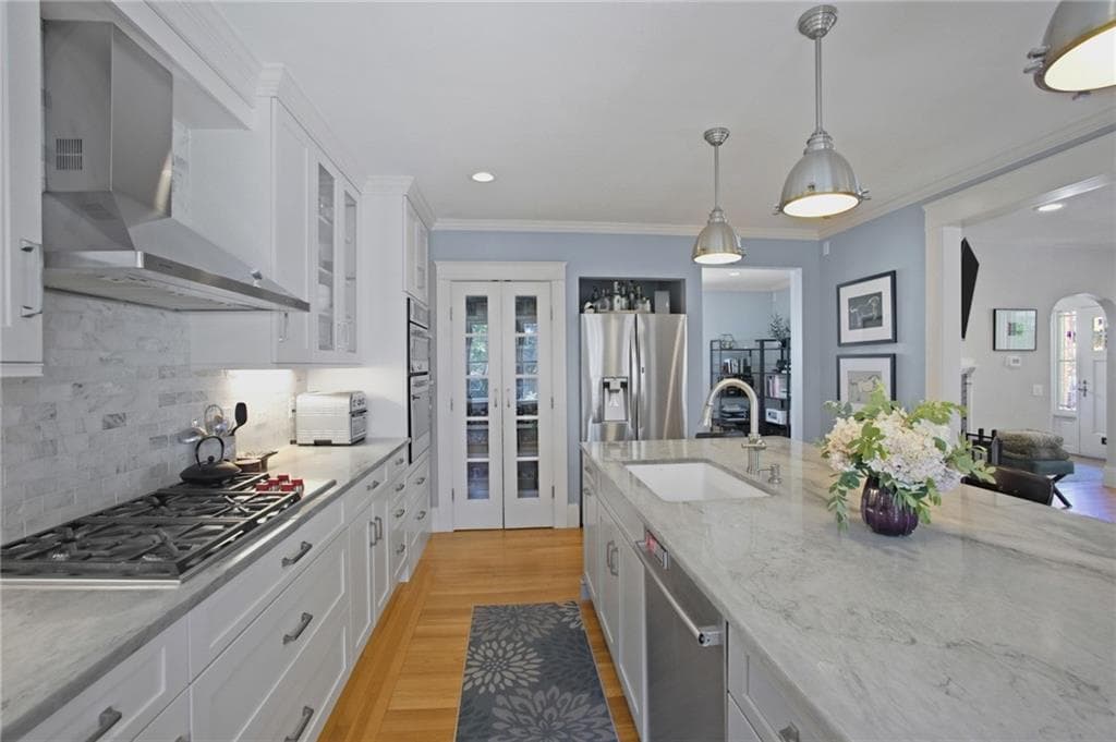 Single Family Residence at 56 Somerset Street, East Greenwich, photo 7 of 50