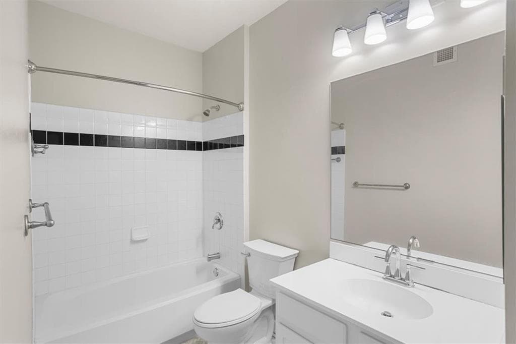 1000 Providence Place UNIT 114 photo 31