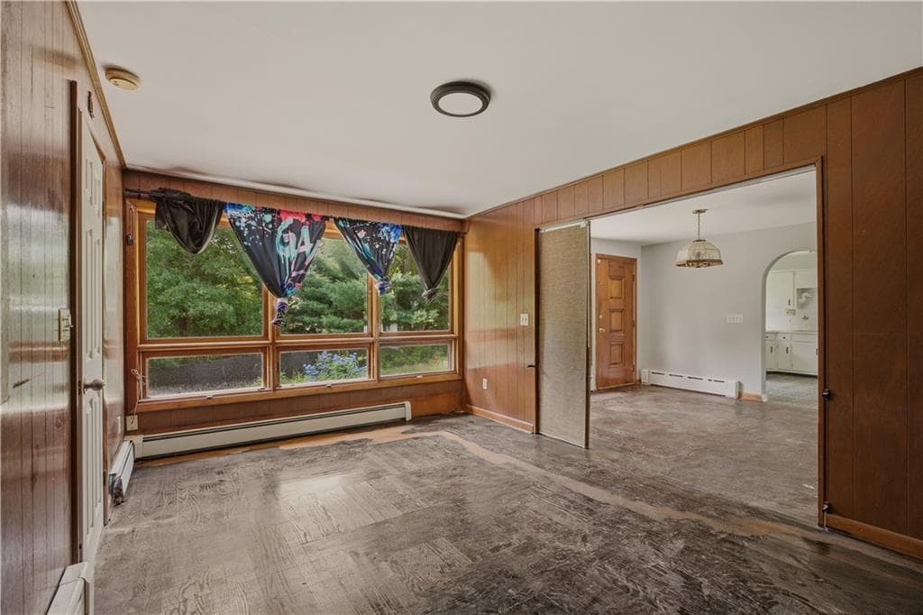 1639 Bulgarmarsh Road photo 6