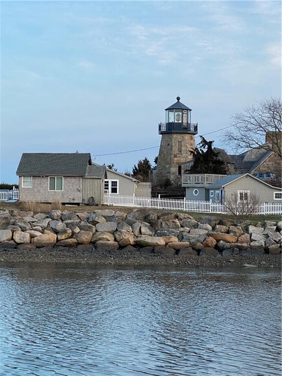 Single Family Residence at 46 Sherman Road, South Kingstown, photo 15 of 19