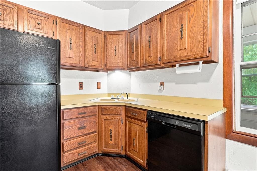 3 Whipple Avenue photo 10