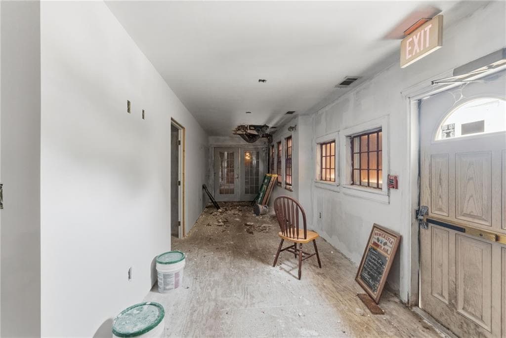 3376 Post Road photo 18