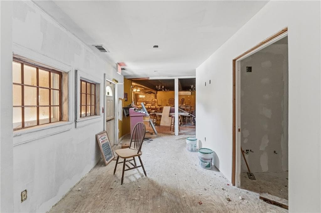 3376 Post Road photo 19