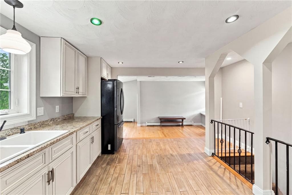 216 Hyde Street photo 7
