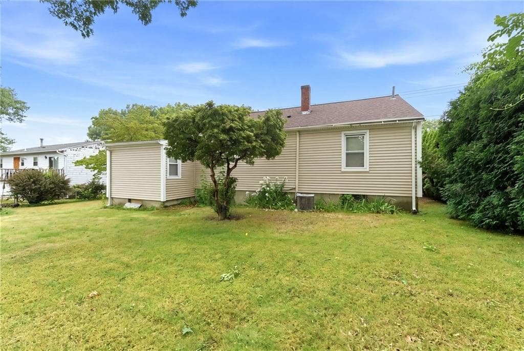 216 Hyde Street photo 30