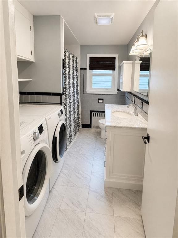 52 Tiffany Street photo 24