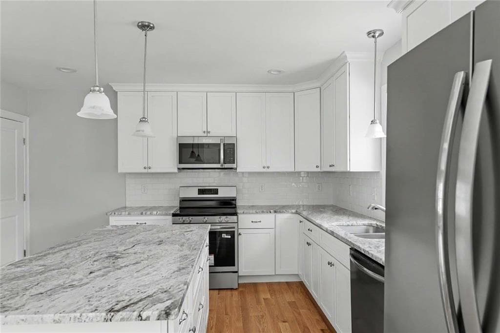 54 Vespia Lane photo 4