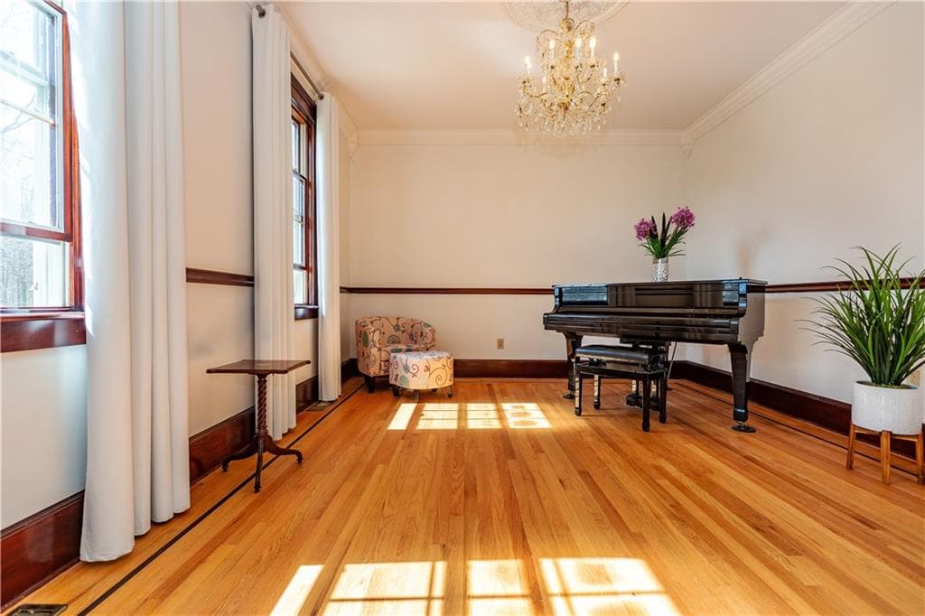 73 Nottingham Drive photo 16