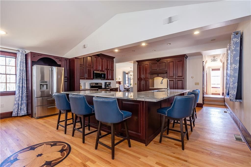 73 Nottingham Drive photo 15